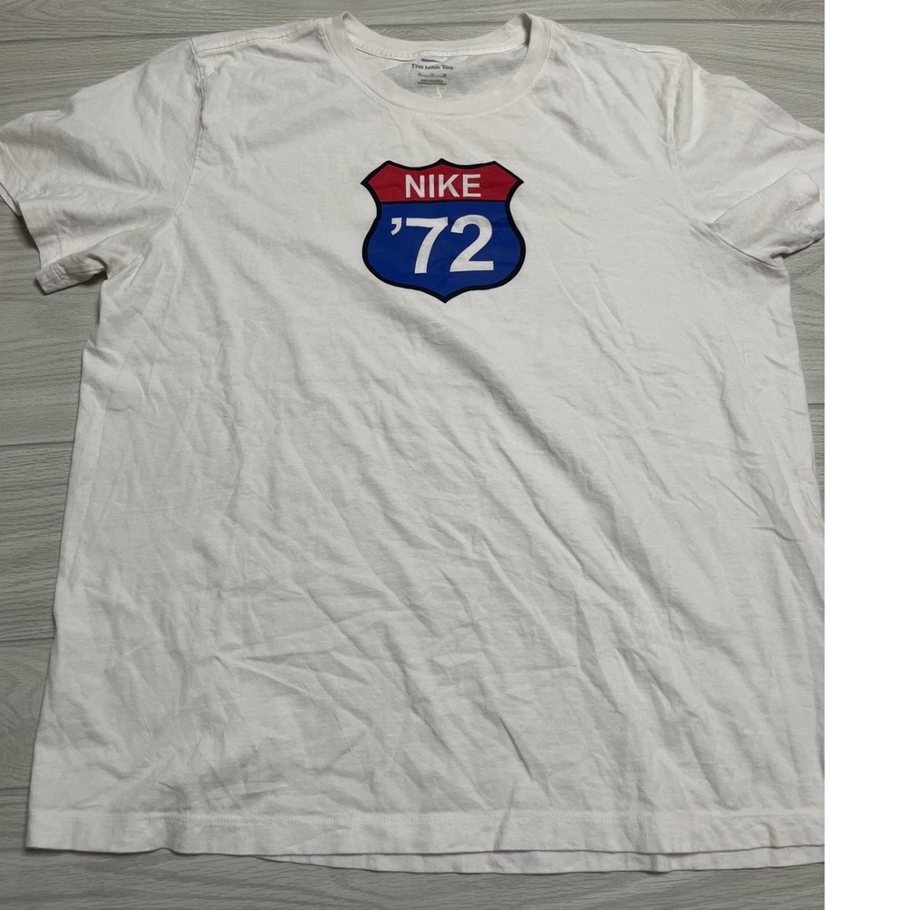 Nike Golf T-Shirt '72 Graphic Print Short Sleeve Tee Men's‎ Size XL